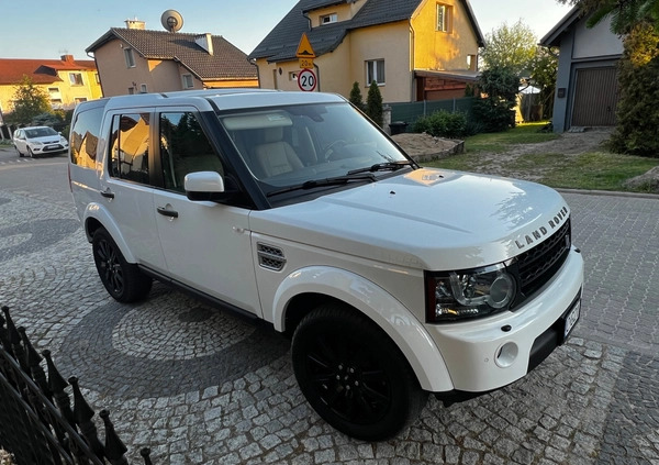 Land Rover Discovery cena 109470 przebieg: 101000, rok produkcji 2013 z Szczecinek małe 92
